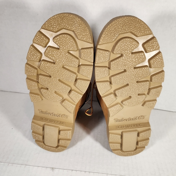 Boy's Timberland Classic 6-inch Boots - Picture 7 of 9